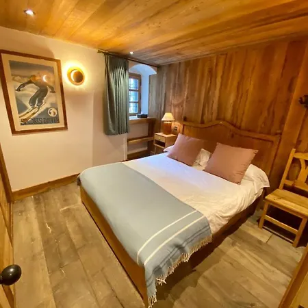 Apartamento L'illaz - 4 Bedrooms, Log Fire Val-dʼIsère