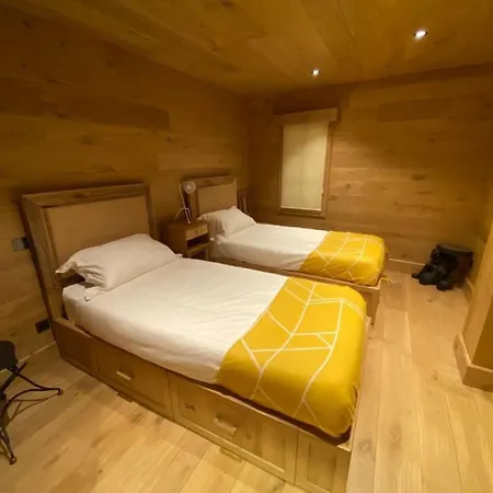 L'illaz - 4 Bedrooms, Log Fire Apartamento Val-dʼIsère